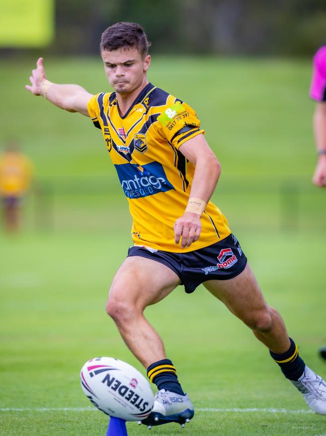 Finn Lawson in action for the Sunshine Coast Falcons. Picture: Phil Bradeley Sports Photography.