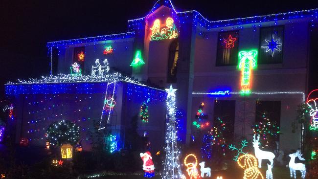 2017 Christmas lights displays across The Hills Shire | Daily Telegraph