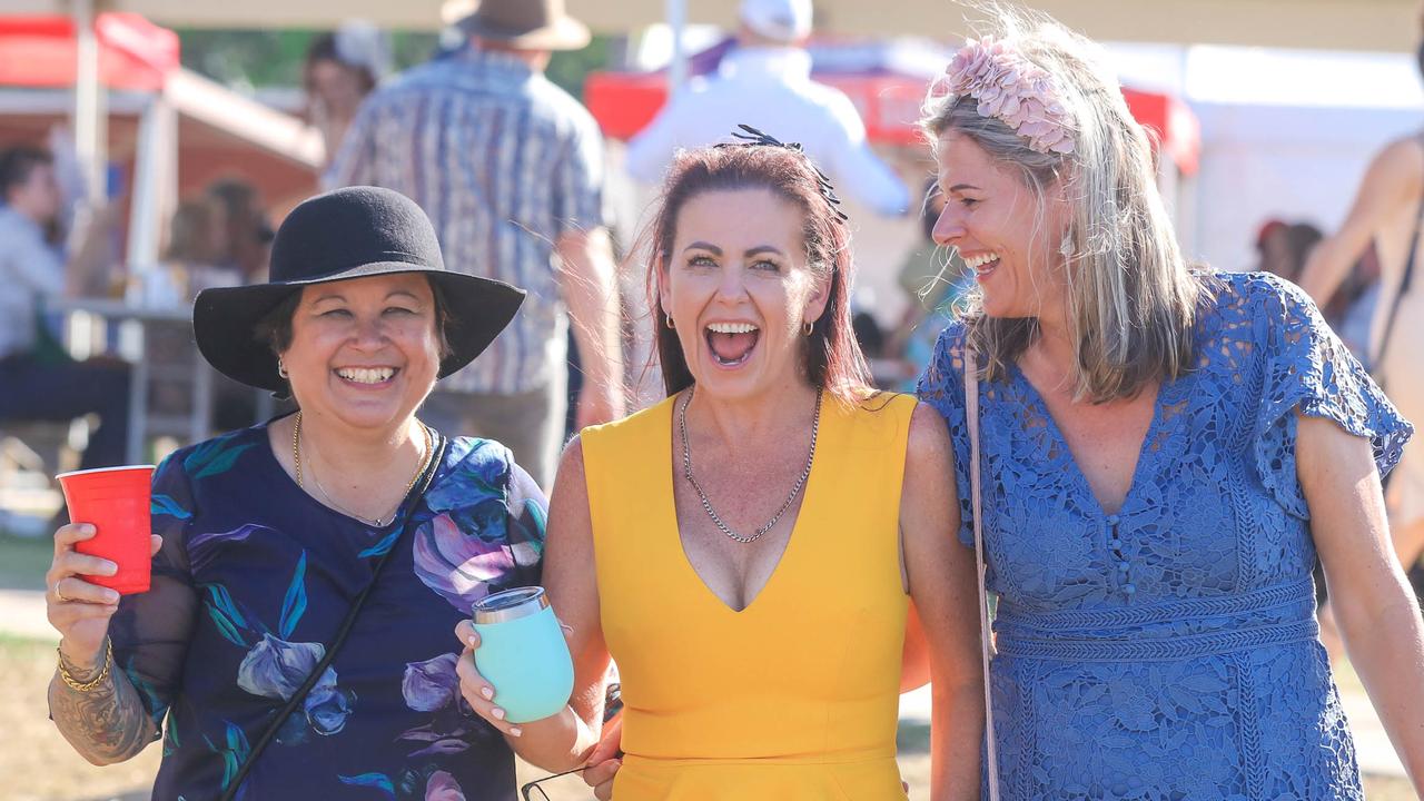 Elizabeth Szegedi , Kerry Charlton and Kerrie Small at the 2021 Great Northern Darwin Cup. Picture: Glenn Campbell