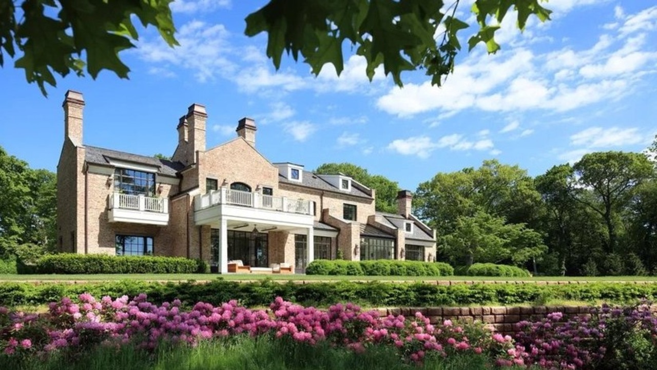 Brady and Bündchen offloaded their Brookline, Massachusetts, mansion in 2021. Picture: Realtor