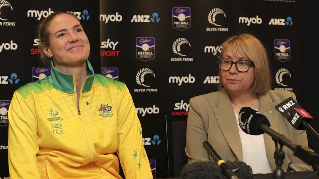 Caitlin Bassett has received strong support from former Diamonds coach Lisa Alexander. Picture: AAP Image/Martin Hunter