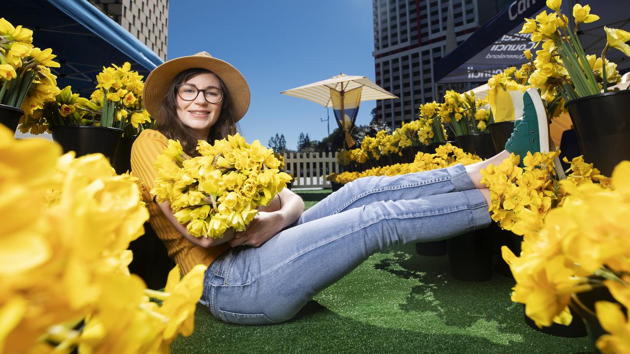 Brisbane local Clare Newman supported the Cancer Council’s Daffodil Day fundraiser in 2021. Picture: Lachie Millard