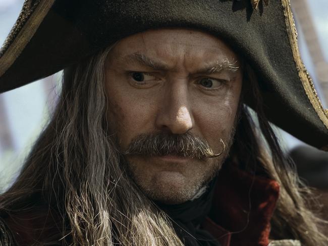 Jude Law as Captain Hook in Disney's live-action PETER PAN & WENDY, exclusively on Disney+. Photo by Eric Zachanowich. © 2023 Disney Enterprises, Inc. All Rights Reserved.