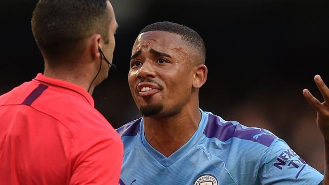 Manchester City's Brazilian striker Gabriel Jesus (R) remonstrates with English referee Michael Oliver after his goal was disallowed following a VAR decision. Picture: Oli Scarff/ AFP)