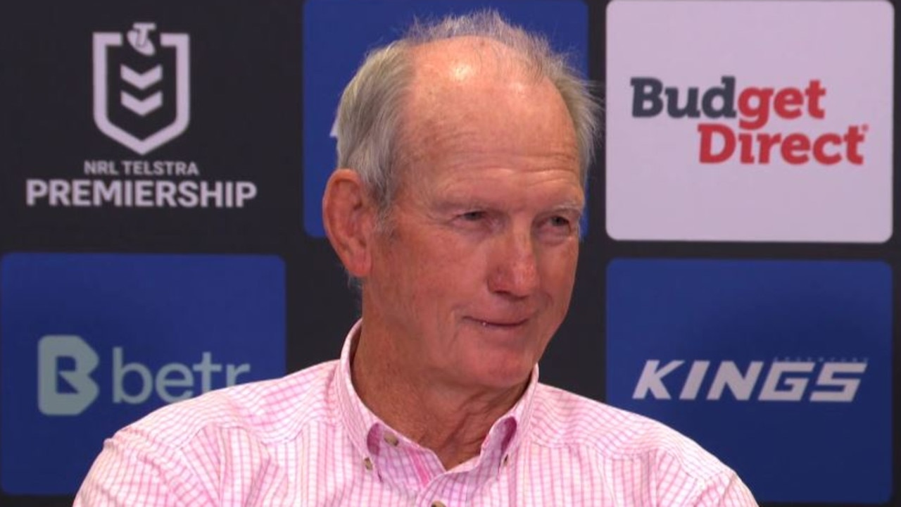 Wayne Bennett speaks to media.