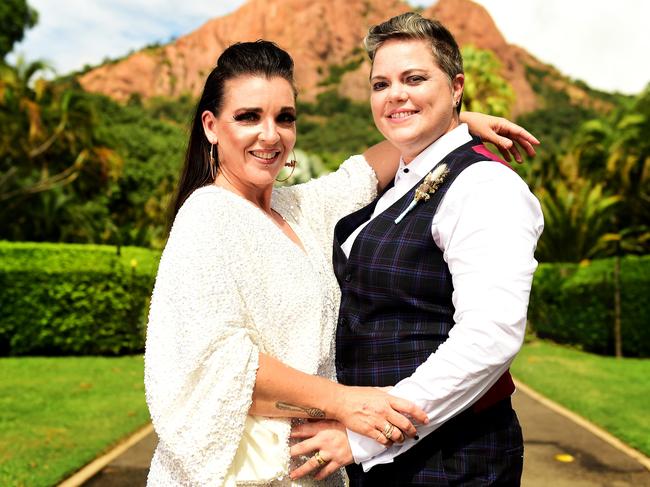 Vivienne Starr married her partner of 16 years Diane Brown, in front of friends and family at a surprise ceremony before the coronavirus restrictions. Picture: Alix Sweeney