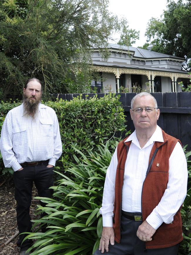 Kevin Knox (front) and Darren Wallace protesting in 2011.