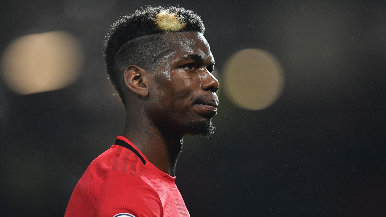 Manchester United are reportedly trying to tempt clubs into buying Paul Pogba.