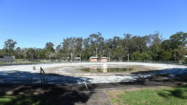 The Lismore Lake Pool is in a state of disrepair after being closed.