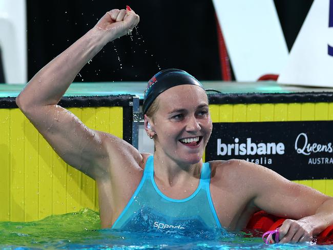 BRISBANE, AUSTRALIA - JUNE 12: Ariarne Titmus of Queensland celebrates winning the WomenÃ¢â¬â¢s 200m Freestyle Final in a new world record time of 1:52.23 during the 2024 Australian Swimming Trials at Brisbane Aquatic Centre on June 12, 2024 in Brisbane, Australia. (Photo by Quinn Rooney/Getty Images)