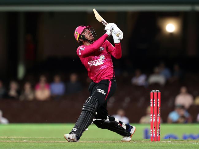 SYDNEY, AUSTRALIA - DECEMBER 26: Moises Henriques of the Sixers bats during the Men's Big Bash League match between the Sydney Sixers and the Melbourne Stars at Sydney Cricket Ground, on December 26, 2022, in Sydney, Australia. (Photo by Brendon Thorne/Getty Images)