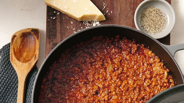 Lumpy or smooth mince bolognese? You choose.