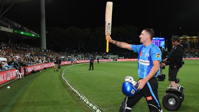 Matt Short of the Strikers acknowledges the crowd after his January century. (Photo by Mark Brake/Getty Images)