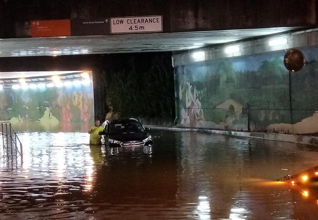 Flooding at Roma St in Brisbane this morning after the overnight downpour. Picture: Chris Bartlett