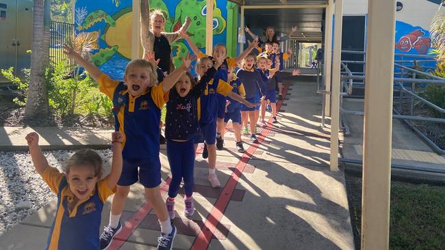 Seaforth State School welcomes back its preppies and year one students (from front): Phoebe Doumergue, Roco Carey, Isabella Sheriden, Sophie Broekman, Knox Chidley, Nicolas Doumergue, Caitlin Pearce, Imogen du-Plessis, Michael Mears, Flynn Kelly and Nate Hocking with teachers Lara Wright and Justine Mayes. Picture: Contributed.