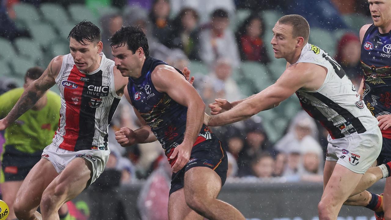 Wilkie (right) says he’s told Battle (left) he loves playing with him as he hopes the 25-year-old defender will choose to stay at St Kilda. Picture: James Elsby / Getty Images