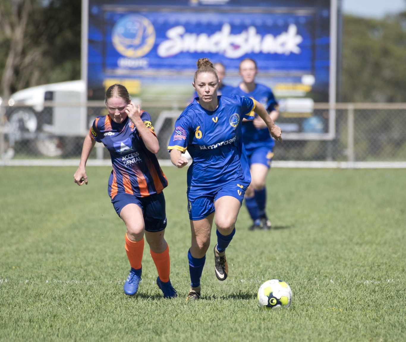 Hannah Lee, Hawks and Shannon Tyrrell, USQ. USQFC vs Hawks Ladyhawks, 2020 TFL Premier Ladies. Sunday, 8th Mar, 2020.