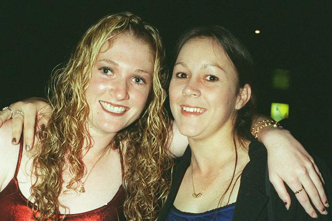 xx nq Socials /Mackay /Alcohol /Free Dance Party at /Doors /Nightclub; Sarah Richards and Belinda Williams - 16 Jul 2000