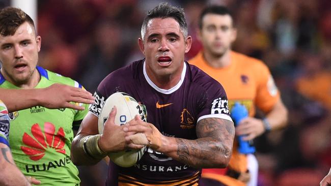 Brisbane Broncos forward Corey Parker is retiring from the NRL.