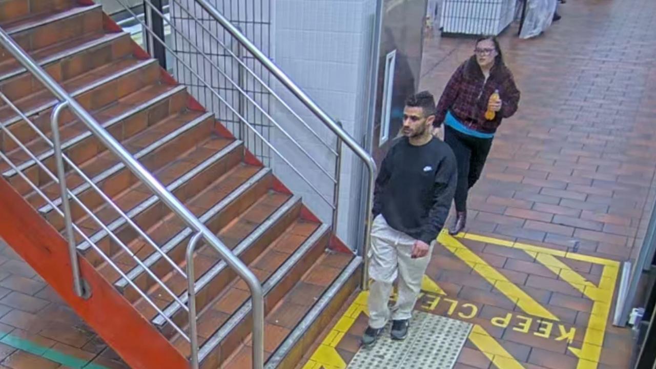 The pair wandered into a stairwell. Supplied: Victoria Police