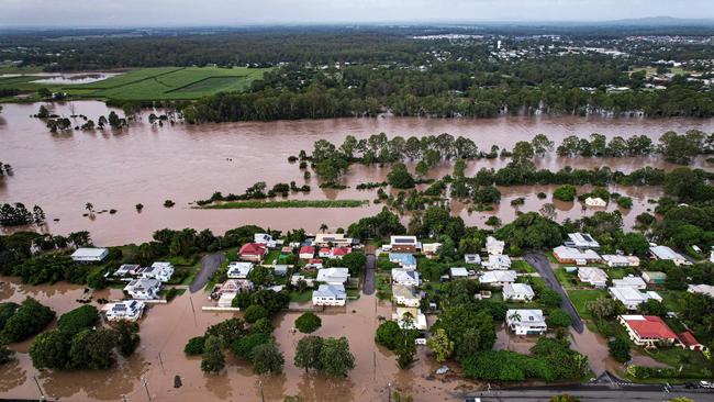 Flooding of the Mary River ar Maryborough, Maryborough – Photo Facebook Kylie Taylor