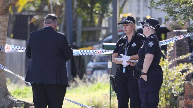 The scene of a police shooting at Mt Gravatt. Picture: Peter Wallis