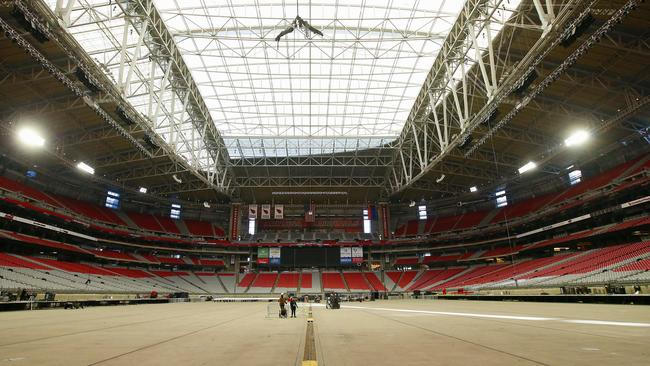 State Farm Stadium Roof Open Time-lapse