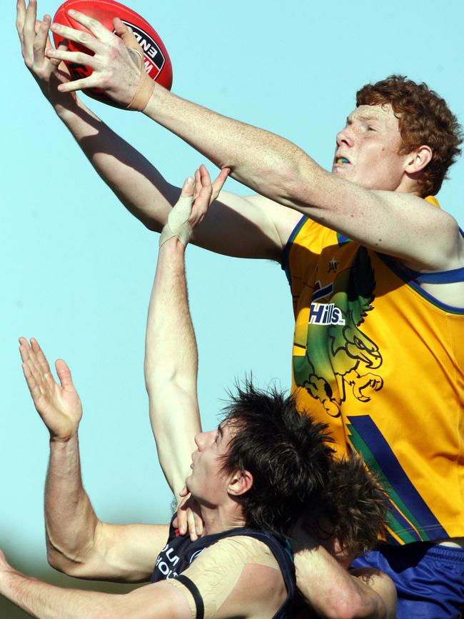 Sam Jacobs in action in the SANFL for Woodville-West Torrens in 2006.