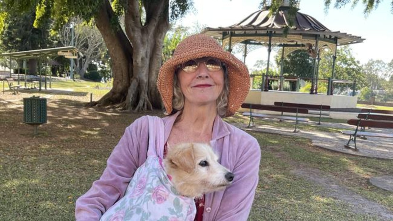 The court was aflutter with news of Virginia Joy's feathered companion. She's pictured here with Wilbury.