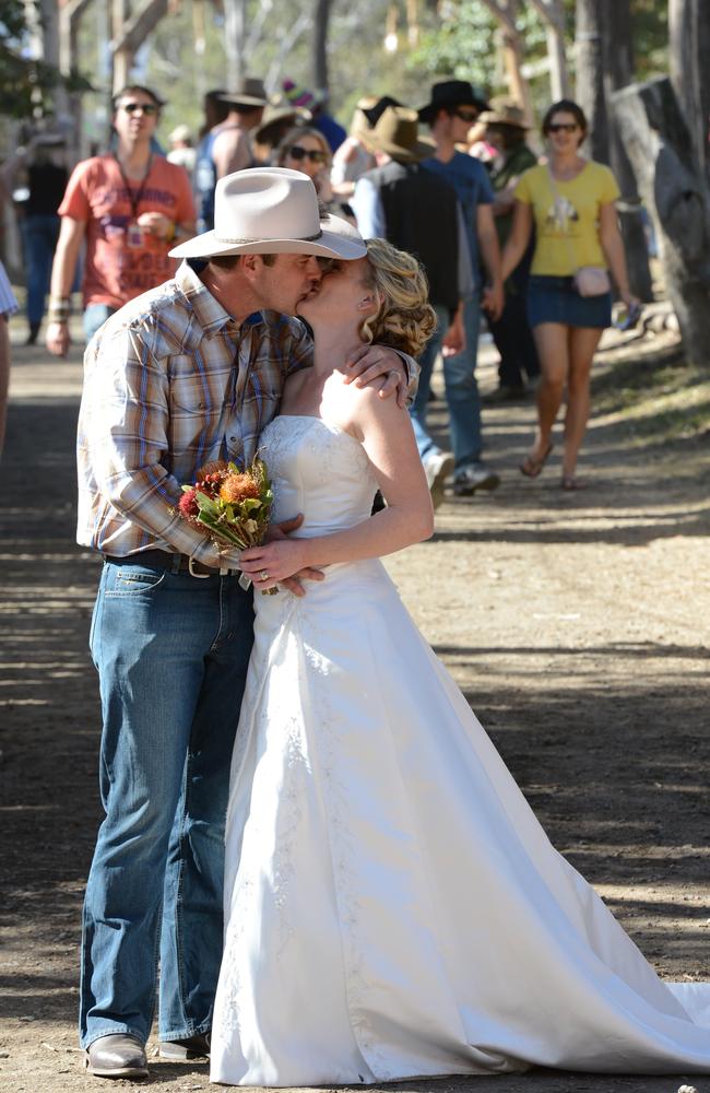 Darren Cummins and Tracey McLean were married at the Gympie Muster in 2012. Photo Craig Warhurst / Gympie Times