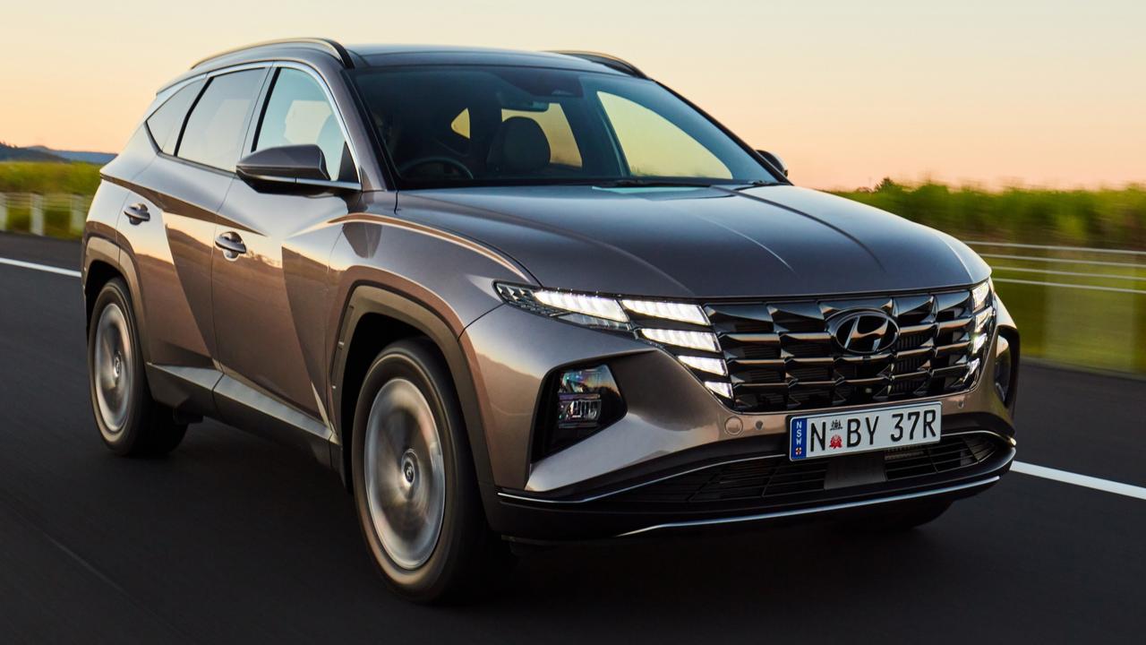 Hyundai Tucson diesel AWD tested: clever tech at a price | news.com.au ...