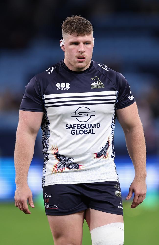 Harry Vella of the Brumbies warms up during the round 12 Super Rugby Pacific match between the Waratahs and Brumbies, on May 11, 2024. (Photo by Cameron Spencer/Getty Images)