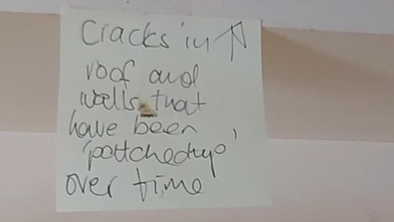 This note warned about cracking. Picture: Reddit