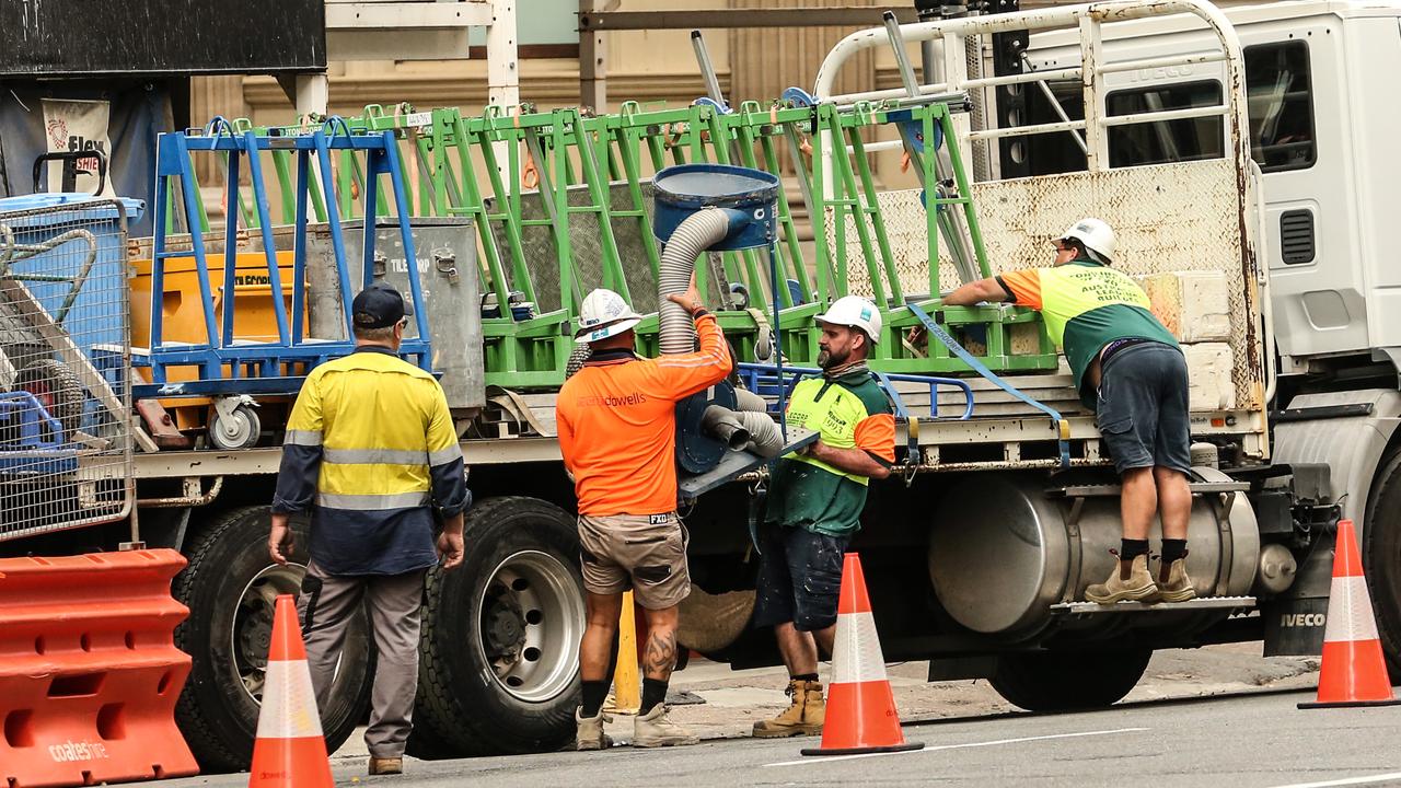 Workers at the Probuild worksite on 443 Queens St, Brisbane on Wednesday. Picture: Zak Simmonds