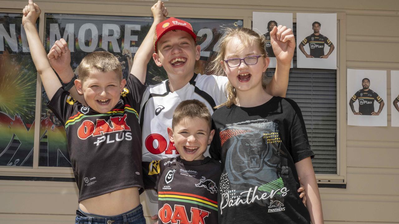 Panthers fans Parker Family Parents Ben and Taryn, Zachery 15, Natalia 13, Kaleb 10 and Taten 7 pictured outside their home in Penrith. Picture:NewsWire / Monique Harmer