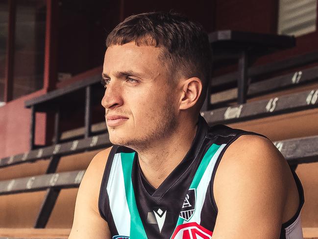 ADELAIDE, AUSTRALIA - NOVEMBER 13: (EDITORS NOTE: Image was altered with digital filters and a polarizing filter was used for this image.) Orazio Fantasia poses during a Port Adelaide Power AFL media opportunity at Alberton Oval on November 13, 2020 in Adelaide, Australia. (Photo by Daniel Kalisz/Getty Images)