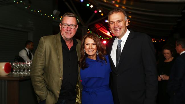 Chris Bath bids farewell to Channel 7 and Seven News in style | Daily ...