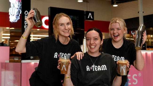 ANNEES has opened a brand new store at Fairfield Central. Abbey Chandler, Kaily Latter and Billie Hennessy. Picture: Evan Morgan