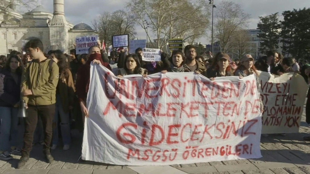 Hundreds of thousands defy Erdogan to protest Istanbul mayor’s arrest