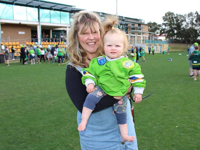 Shelley Dickerson says the Raiders were “robbed”. Pictured with her daughter Isobel Daisy.