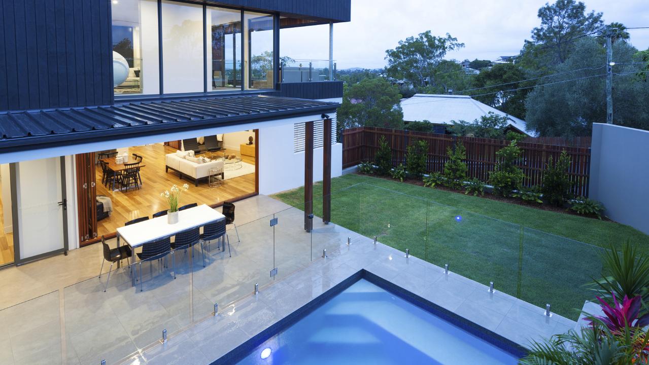 Architectural glass is a feature of many modern homes.