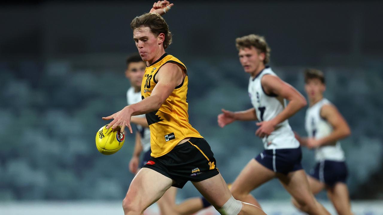 WA’s Daniel Curtin on the burst. Picture: Paul Kane/AFL Photos/via Getty Images