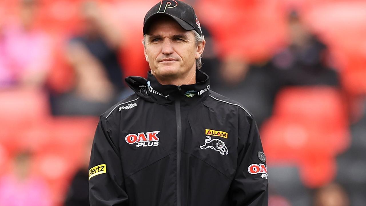 PENRITH, AUSTRALIA - SEPTEMBER 27: Panthers coach Ivan Cleary watches on during a Penrith Panthers NRL training session at BlueBet Stadium on September 27, 2022 in Penrith, Australia. (Photo by Mark Kolbe/Getty Images)