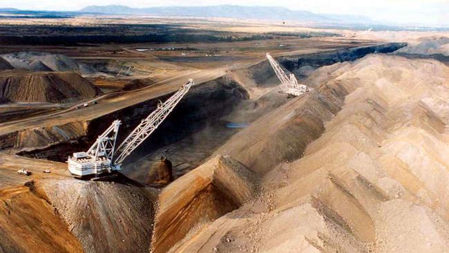 Draglines at the Curragh coal mine in Queensland's Bowen Basin. FILE PHOTO