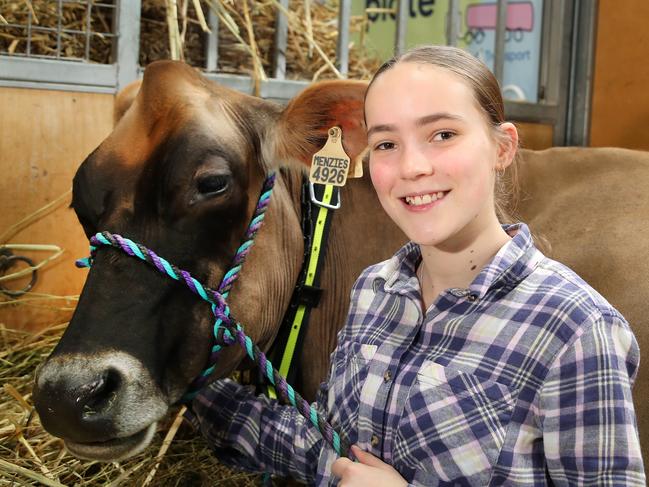 Melbourne Royal Show, Flemington, Zara White, 13, from Ascot Vale,   Picture Yuri Kouzmin