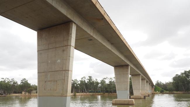 Border residents will be able to cross into New South Wales using the George Chaffey Bridge at Mildura for any reason, provided their permit is valid. Picture: Glenn Milne