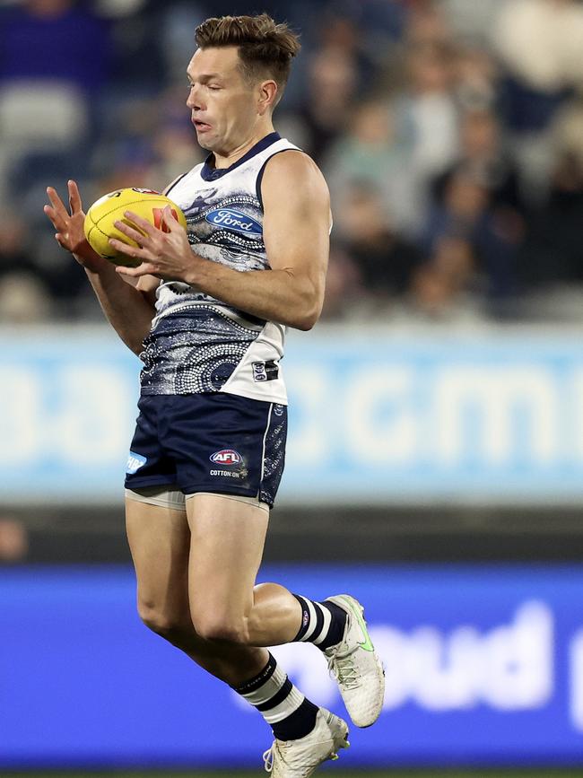 Shaun Higgins last played for the Cats in round 16. Picture: Martin Keep/AFL Photos via Getty Images