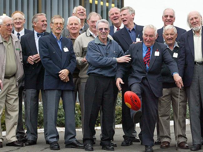 Bruce Goodluck kicking off at the reunion of former Hobart High School football teams of 1949 1950 and 1951.