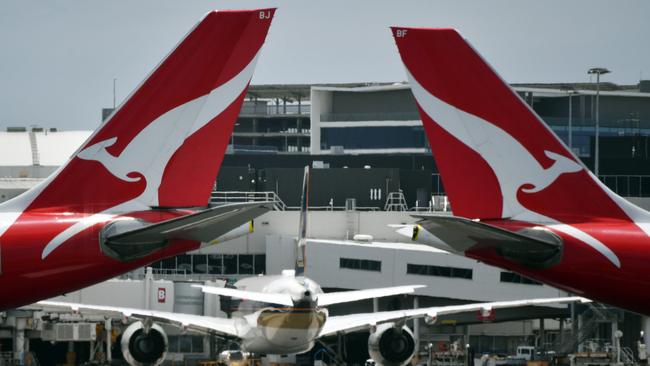 Qantas’s face mask mandate for customer facing staff has been found to be ‘legal and reasonable’ by the Fair Work Commission. Picture: Sam Mooy