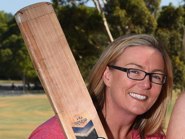 Jodi Hannington will have her 12 month post-operative breast cancer appointment in mid-March and is now helping organise a high tea and Pink Stumps Day at the Templestowe Cricket Club to raise money for the McGrath Foundation as well as support those currently experiencing breast cancer. (L-R) Seniors captain Fiona Huber with Jodi Hannington. Picture: Josie Hayden